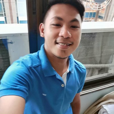 mackieboi23 naked stripping on cam for live sex video chat
