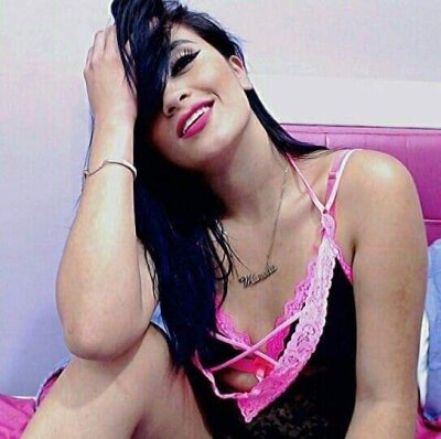 marena_ naked stripping on cam for live sex video chat