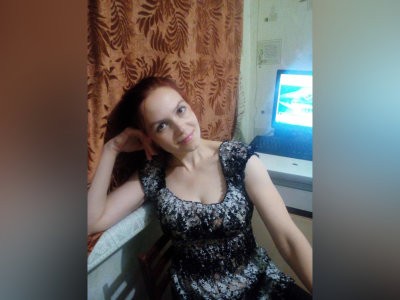 MargoshikS naked stripping on cam for live sex video chat