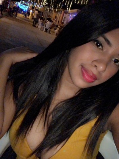 Marian_Acosta naked stripping on cam for live sex video chat