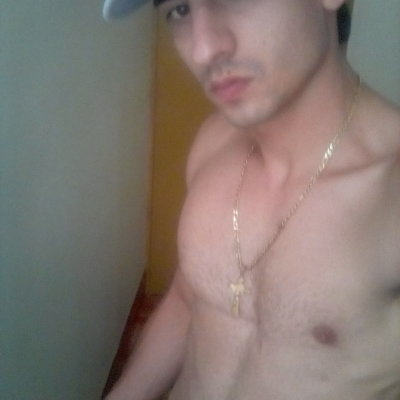 Maximus_Rastus naked stripping on cam for live sex video chat