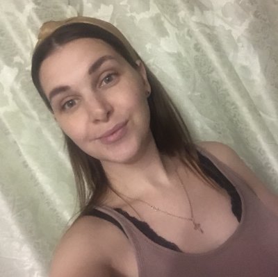 MilenaOBrightX naked stripping on cam for live sex video chat