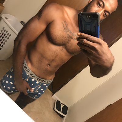 MilkChocolateMikey naked stripping on cam for live sex video chat