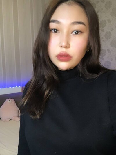 na_yon naked stripping on cam for live sex video chat
