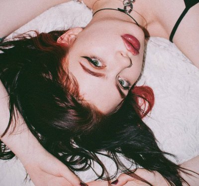 Nancyosborne naked stripping on cam for live sex video chat