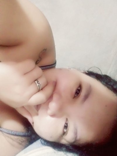 nash_curvy69 naked stripping on cam for live sex video chat