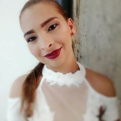 Nataly_sexythin naked stripping on cam for live sex video chat