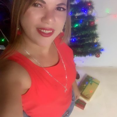 orianaHotty naked stripping on cam for live sex video chat