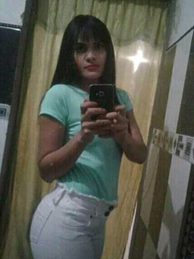 penelophe_xxx naked stripping on cam for live sex video chat