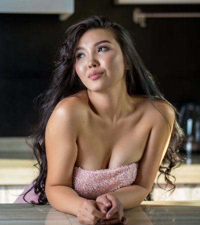 Pennybin naked stripping on cam for live sex video chat