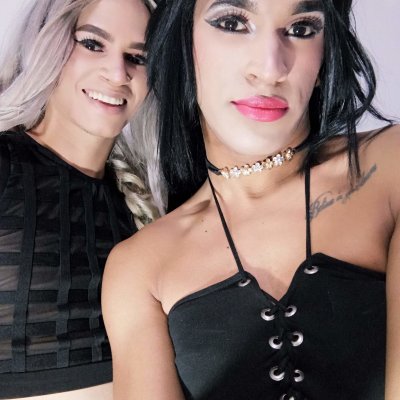 pervertedlittlechicks naked stripping on cam for live sex video chat