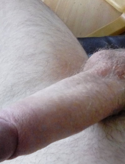 PetePro1989 naked stripping on cam for live sex video chat