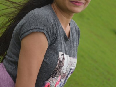 piyu23 naked stripping on cam for live sex video chat