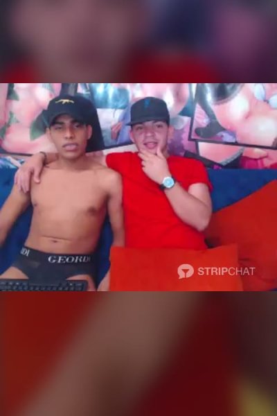 PrinceOfSexBigCock naked stripping on cam for live sex video chat