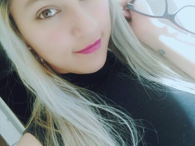 radeosexx naked stripping on cam for live sex video chat