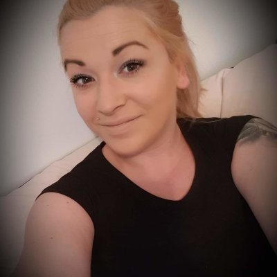 Rebeka30 naked stripping on cam for live sex video chat