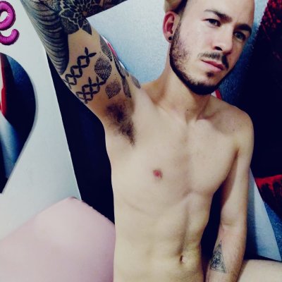 Roman_smith naked stripping on cam for live sex video chat