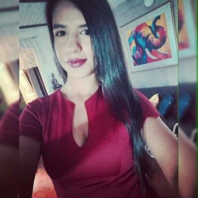 Rose_07 naked stripping on cam for live sex video chat