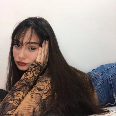 Sabrinawise naked stripping on cam for live sex video chat