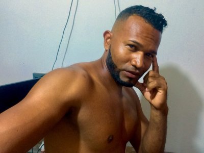samario06 naked stripping on cam for live sex video chat