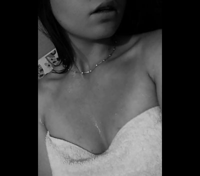 samy_gh naked stripping on cam for live sex video chat