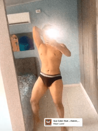 SexLoveTv23 naked stripping on cam for live sex video chat