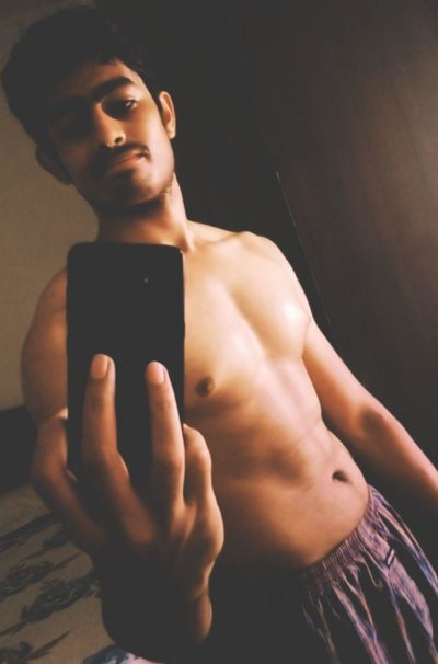 sid_2000 naked stripping on cam for live sex video chat
