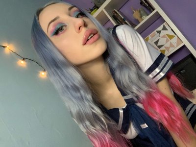 SkyAliee naked stripping on cam for live sex video chat