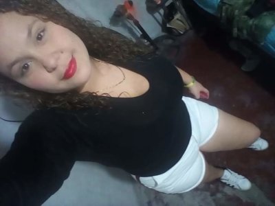 superbubbys naked stripping on cam for live sex video chat