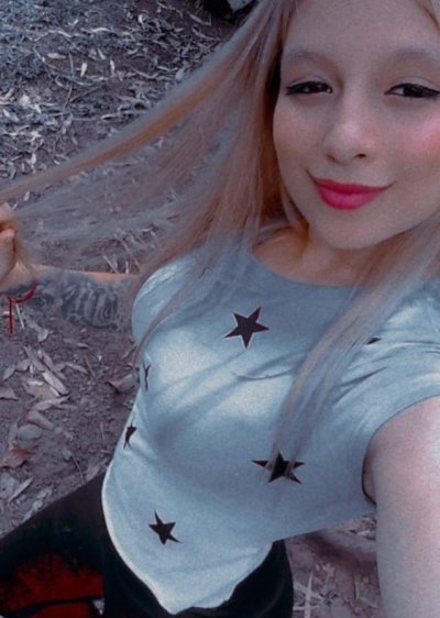 sussanruizz naked stripping on cam for live sex video chat