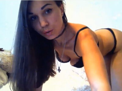 suzenbiFlow naked stripping on cam for live sex video chat