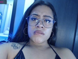 Sweett kitty , ❤️ naked Live Sex Chat Room