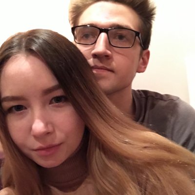 TOM_AND_VIKKI naked stripping on cam for live sex video chat