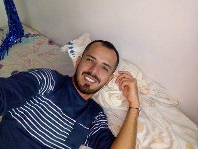 tomas_gerauld naked stripping on cam for live sex video chat