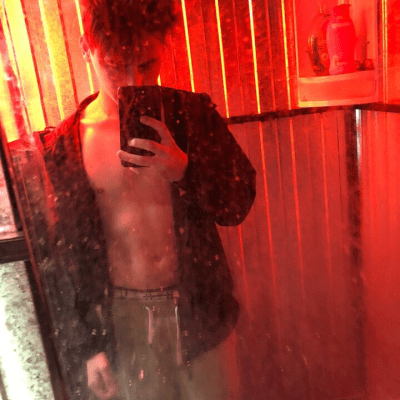 Tomas_Jeday naked stripping on cam for live sex video chat