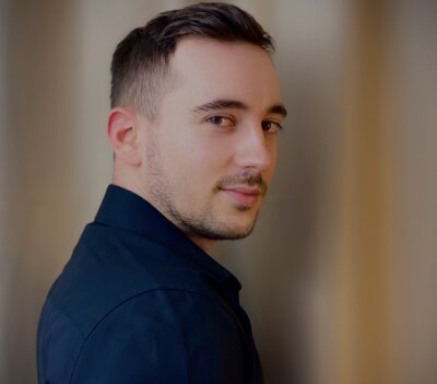tonygold123 naked stripping on cam for live sex video chat
