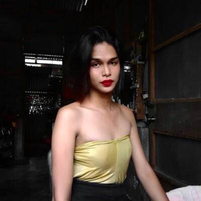 trannybitch69 naked stripping on cam for live sex video chat