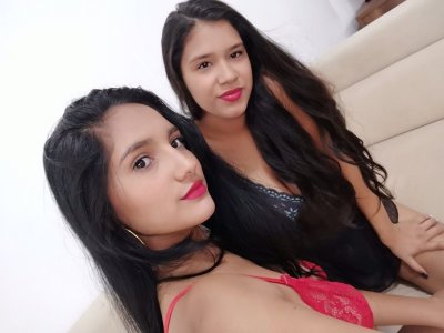 twofountainexx naked stripping on cam for live sex video chat