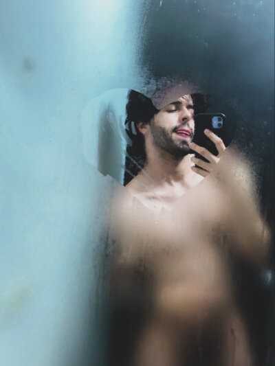 UltimateJacob naked stripping on cam for live sex video chat
