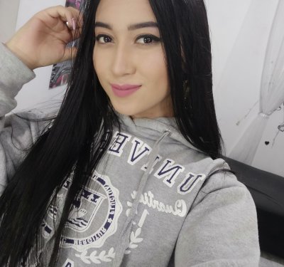 valery_bells naked stripping on cam for live sex video chat