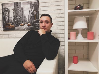 VictorCram naked stripping on cam for live sex video chat