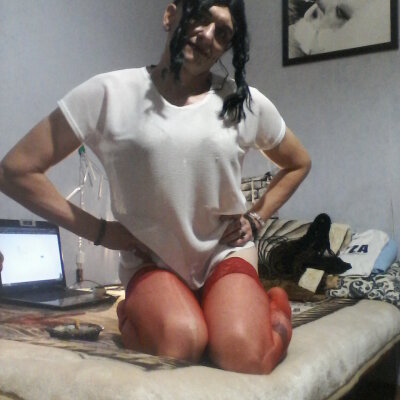 vikitrans666 naked stripping on cam for live sex video chat