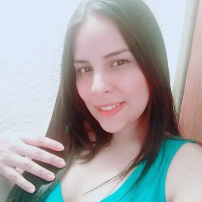 vivian_sweetf naked stripping on cam for live sex video chat