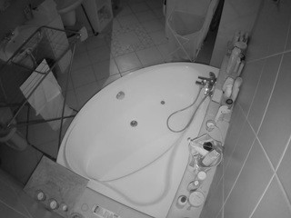 voyeurcam-julmodels-bath-1st-2 naked Live Sex Chat Room