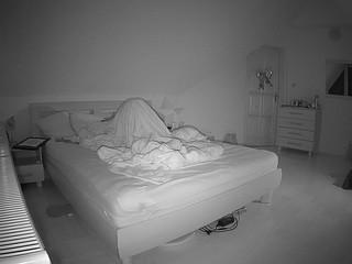voyeurcam-julmodels-bed-5 naked Live Sex Chat Room