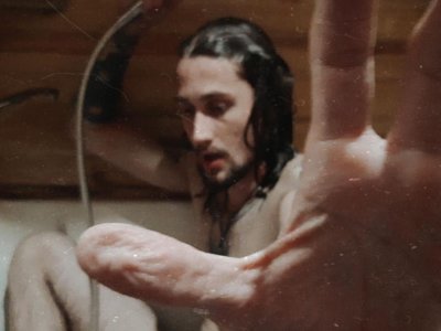 wikedbanana naked stripping on cam for live sex video chat