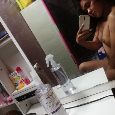 xkatyLove naked stripping on cam for live sex video chat