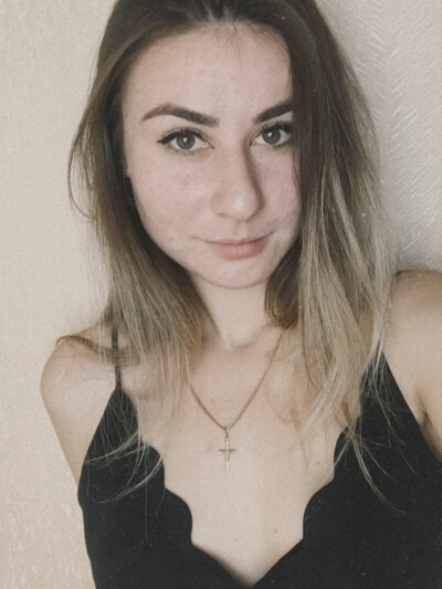 xxx_Emma_xxx naked stripping on cam for live sex video chat