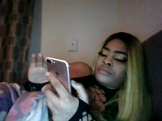 yesimrichie naked Live Sex Chat Room