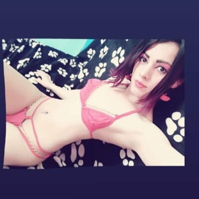 yuliana19 naked stripping on cam for live sex video chat